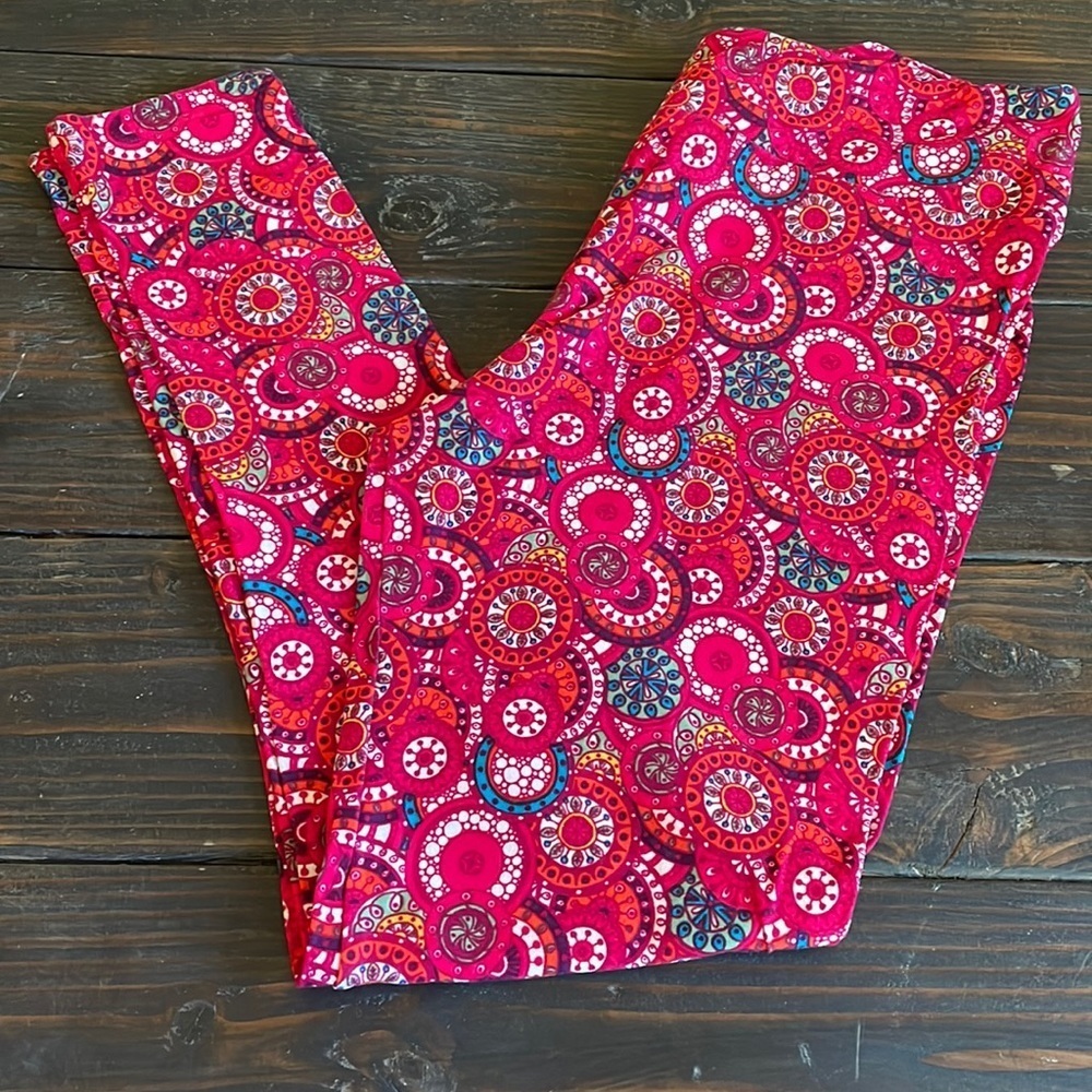 TC NWOT LuLaRoe Leggings EE22 5533